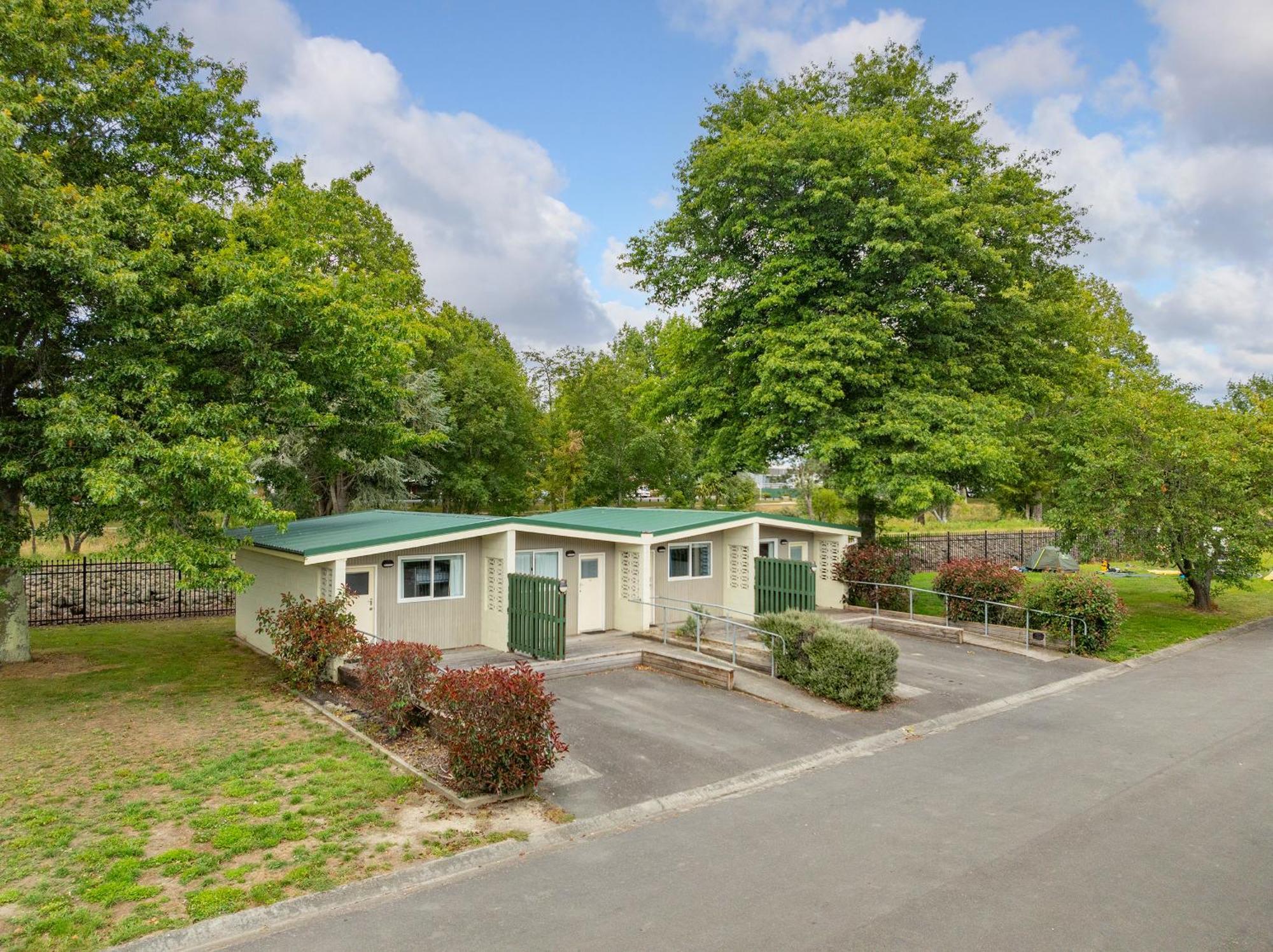 Mawley Holiday Park Masterton Exterior foto