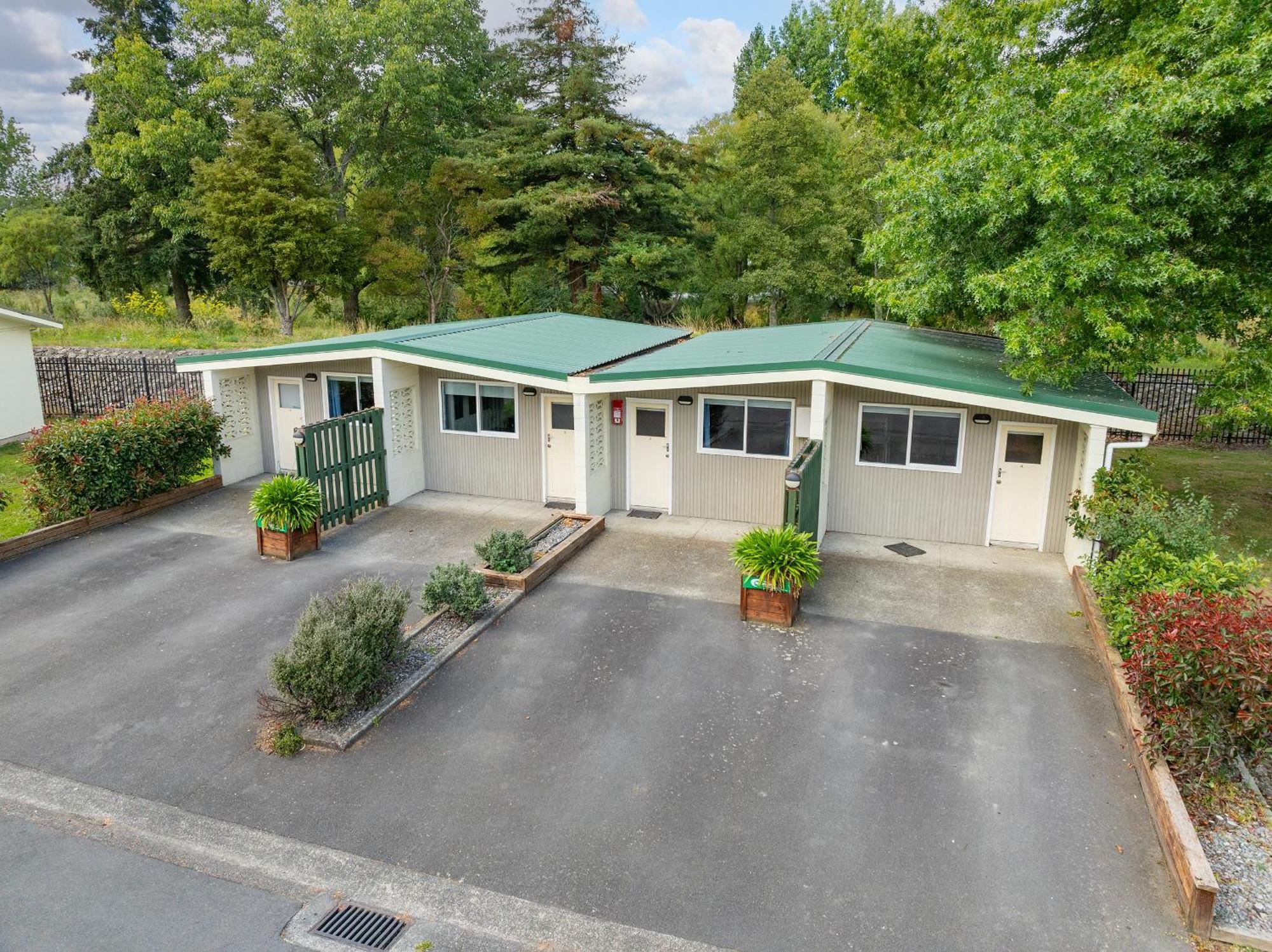 Mawley Holiday Park Masterton Exterior foto
