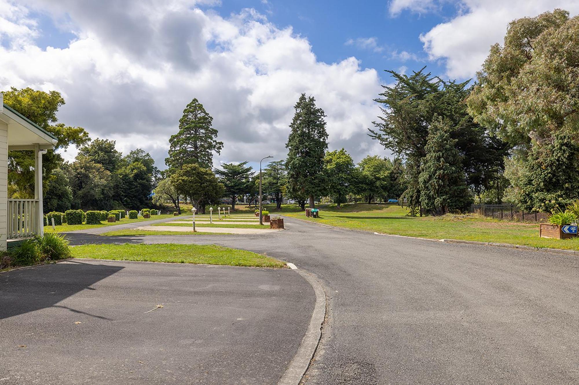 Mawley Holiday Park Masterton Exterior foto